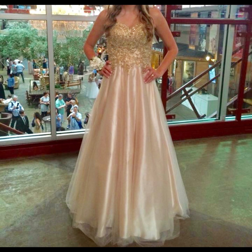David’s Bridal Prom Dress